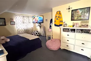 71 Home St, Malverne, NY 11565 - Photo 25