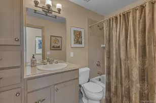 86 Louise Ct, Riverhead, NY 11901 - Photo 19