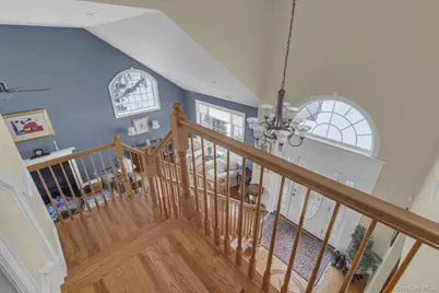 86 Louise Court, Riverhead, NY 11901 - Photo 13