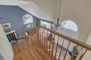 86 Louise Ct, Riverhead, NY 11901 - Photo 13