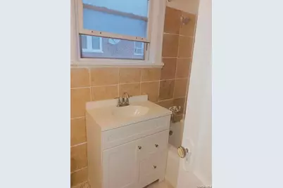 640 S 6th Avenue, Mount Vernon, NY 10550 - Photo 11