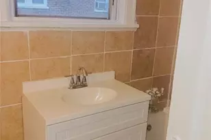 640 S 6th Ave, Mount Vernon, NY 10550 - Photo 11