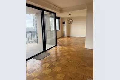 27010 Grand Central Parkway #12G, Floral Park, NY 11005 - Photo 5