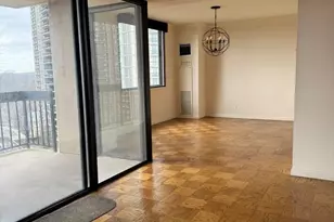 270-10 Grand Central Pkwy, Floral Park, NY 11005 - Photo 5