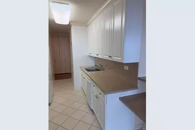 27010 Grand Central Parkway #12G, Floral Park, NY 11005 - Photo 15