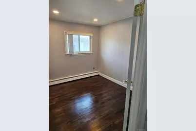 149 Truxton Road, Dix Hills, NY 11746 - Photo 15