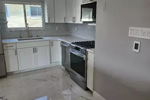 149 Truxton Rd, Dix Hills, NY 11746 - Photo 19