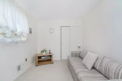 11 Ironwood Street, New York, NY 10308 - Photo 17