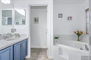 12 Jennifer Ln, Middle Island, NY 11953 - Photo 19