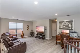 12 Jennifer Ln, Middle Island, NY 11953 - Photo 21