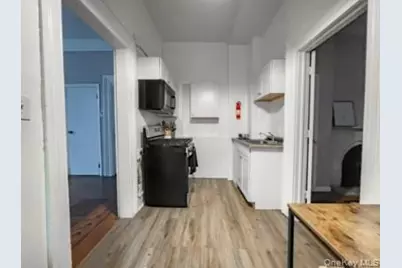 226 Montgomery Street #4, Newburgh, NY 12550 - Photo 3