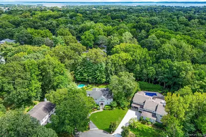 10 Hilltop Road, Larchmont, NY 10538 - Photo 47