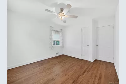 180 W Washington Avenue, Pearl River, NY 10965 - Photo 15