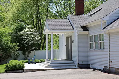 56861 Private Rd B (Main), Southold, NY 11971 - Photo 3