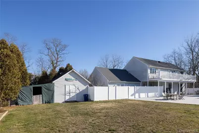 56861 Private Rd B (Main), Southold, NY 11971 - Photo 29