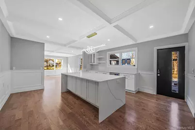 141 Wilmot Road, Scarsdale, NY 10583 - Photo 15