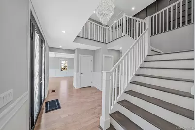 141 Wilmot Road, Scarsdale, NY 10583 - Photo 5