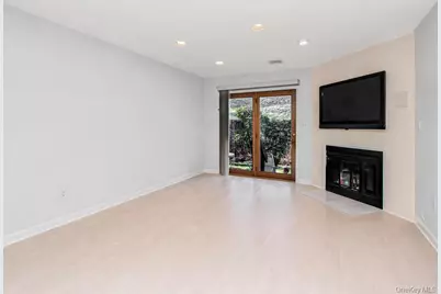 8 Davids Lane, Ossining, NY 10562 - Photo 5