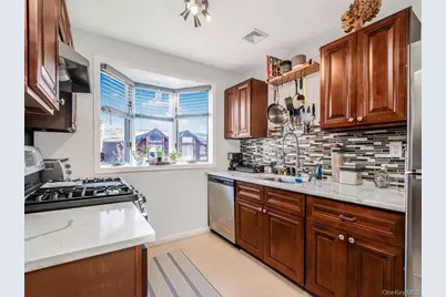 8 Davids Lane, Ossining, NY 10562 - Photo 5