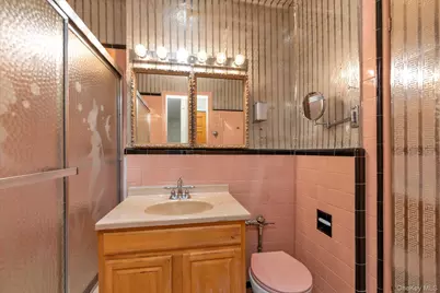 621 Avenue Y, Brooklyn, NY 11235 - Photo 9