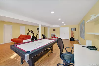 305 Rockwood Court, Yorktown Heights, NY 10598 - Photo 37