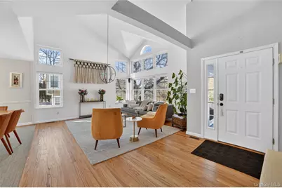 305 Rockwood Court, Yorktown Heights, NY 10598 - Photo 5