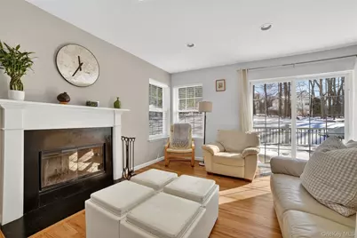 305 Rockwood Court, Yorktown Heights, NY 10598 - Photo 19