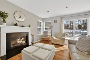 305 Rockwood Ct, Yorktown Heights, NY 10598 - Photo 19