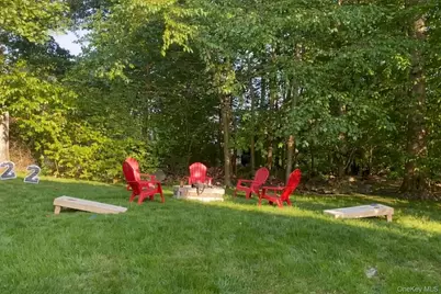 305 Rockwood Court, Yorktown Heights, NY 10598 - Photo 49