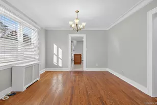 132 S Terrace Pl, Valley Stream, NY 11580 - Photo 5