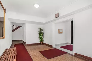 470 N Broadway, Yonkers, NY 10701 - Photo 9