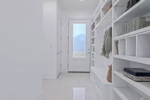 [Address not provided], Great Neck, NY 11021 - Photo 11