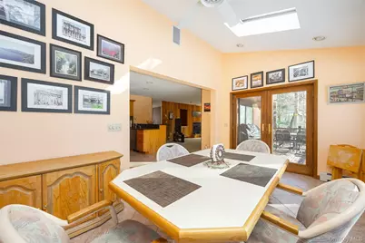 5 Chestnut Ridge Road, Poughkeepsie, NY 12603 - Photo 9