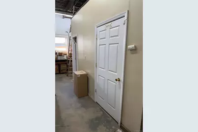 16 McCarthy Road, Island Park, NY 11558 - Photo 5