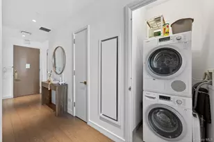 305 E 51st St, New York, NY 10022 - Photo 15