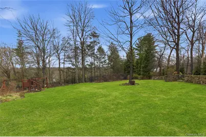 199 Hirst Road, Briarcliff Manor, NY 10510 - Photo 47