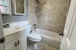 100 Lexington Ave, Holbrook, NY 11741 - Photo 11