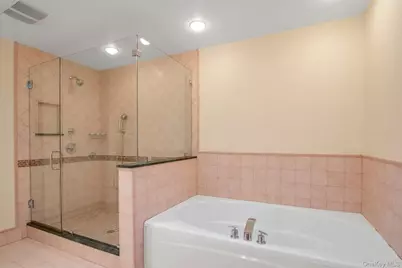 637 Long Hill Road W, Briarcliff Manor, NY 10510 - Photo 25