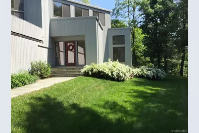 637 Long Hill Road W, Briarcliff Manor, NY 10510 - Photo 3