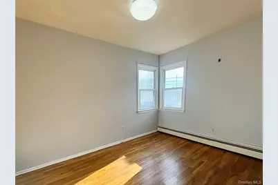 [Address not provided], Valley Stream, NY 11581 - Photo 9