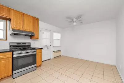 5 White Street, Valley Stream, NY 11580 - Photo 7