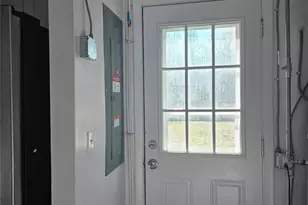 20 Princeton St, Red Hook, NY 12571 - Photo 15