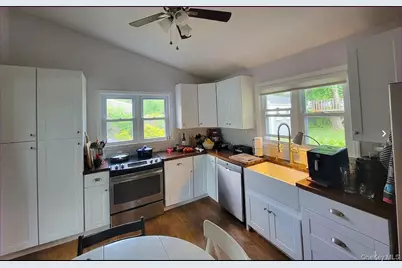 20 Princeton Street, Red Hook, NY 12571 - Photo 9