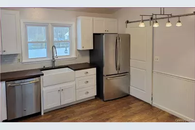 20 Princeton Street, Red Hook, NY 12571 - Photo 13