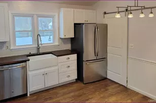 20 Princeton St, Red Hook, NY 12571 - Photo 13