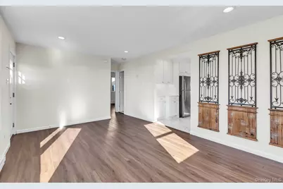 26 Namkee Lane, Blue Point, NY 11715 - Photo 5