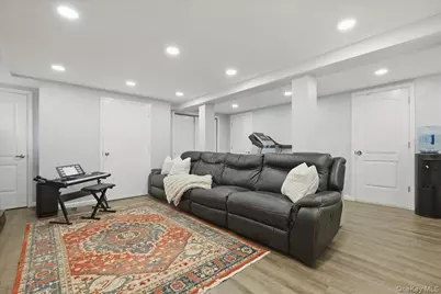 210 Clinton Road, Garden City, NY 11530 - Photo 25