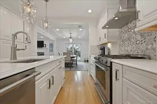 210 Clinton Rd, Garden City, NY 11530 - Photo 9