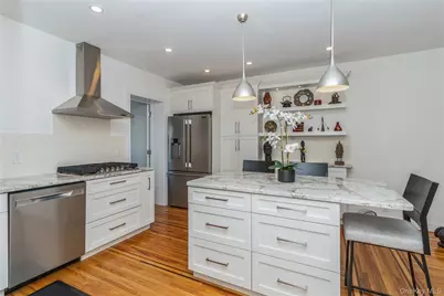 14839 60th Avenue, Flushing, NY 11355 - Photo 9