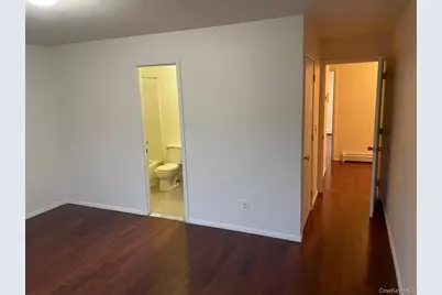 7 Dune Court, Bronx, NY 10473 - Photo 9